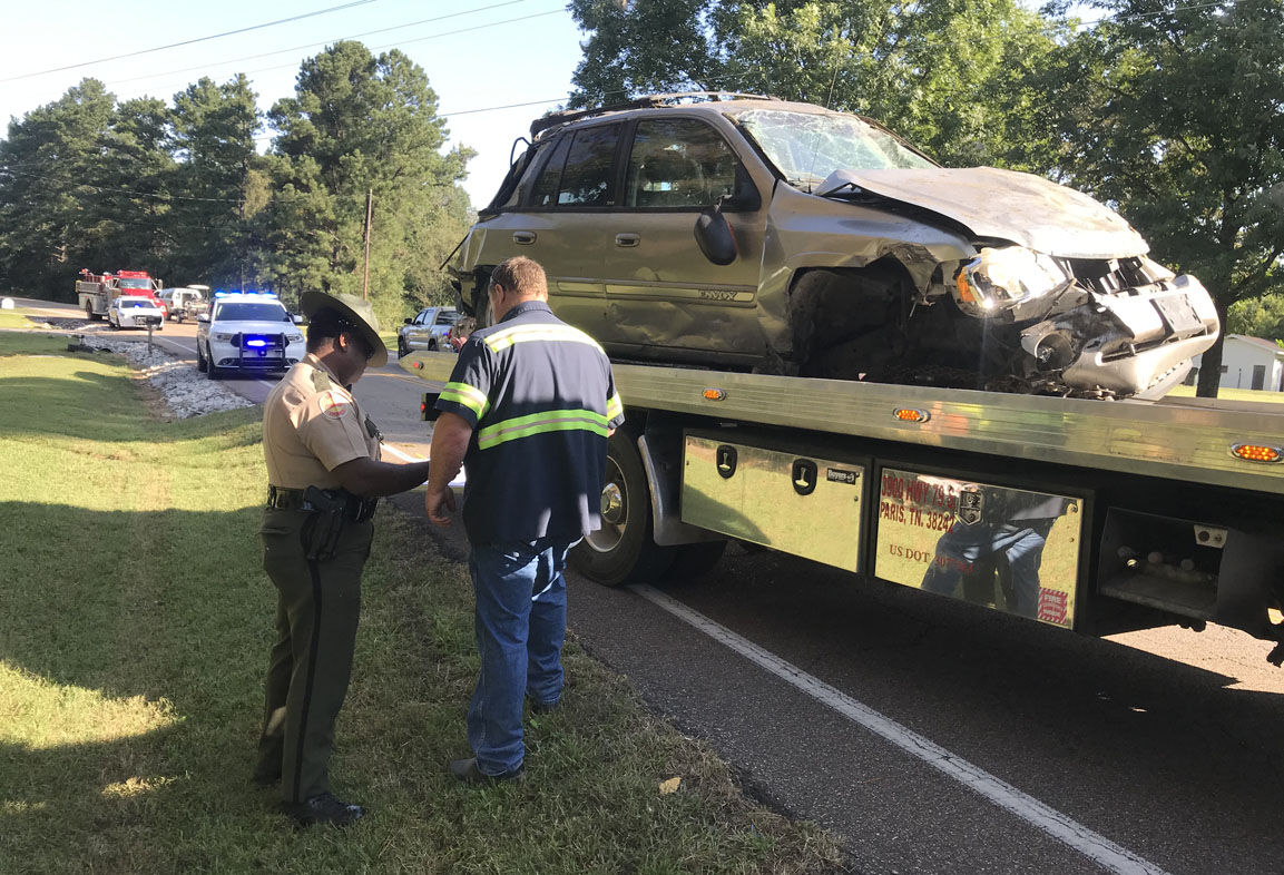 PARIS, TN: Big Sandy man dies in Monday wreck